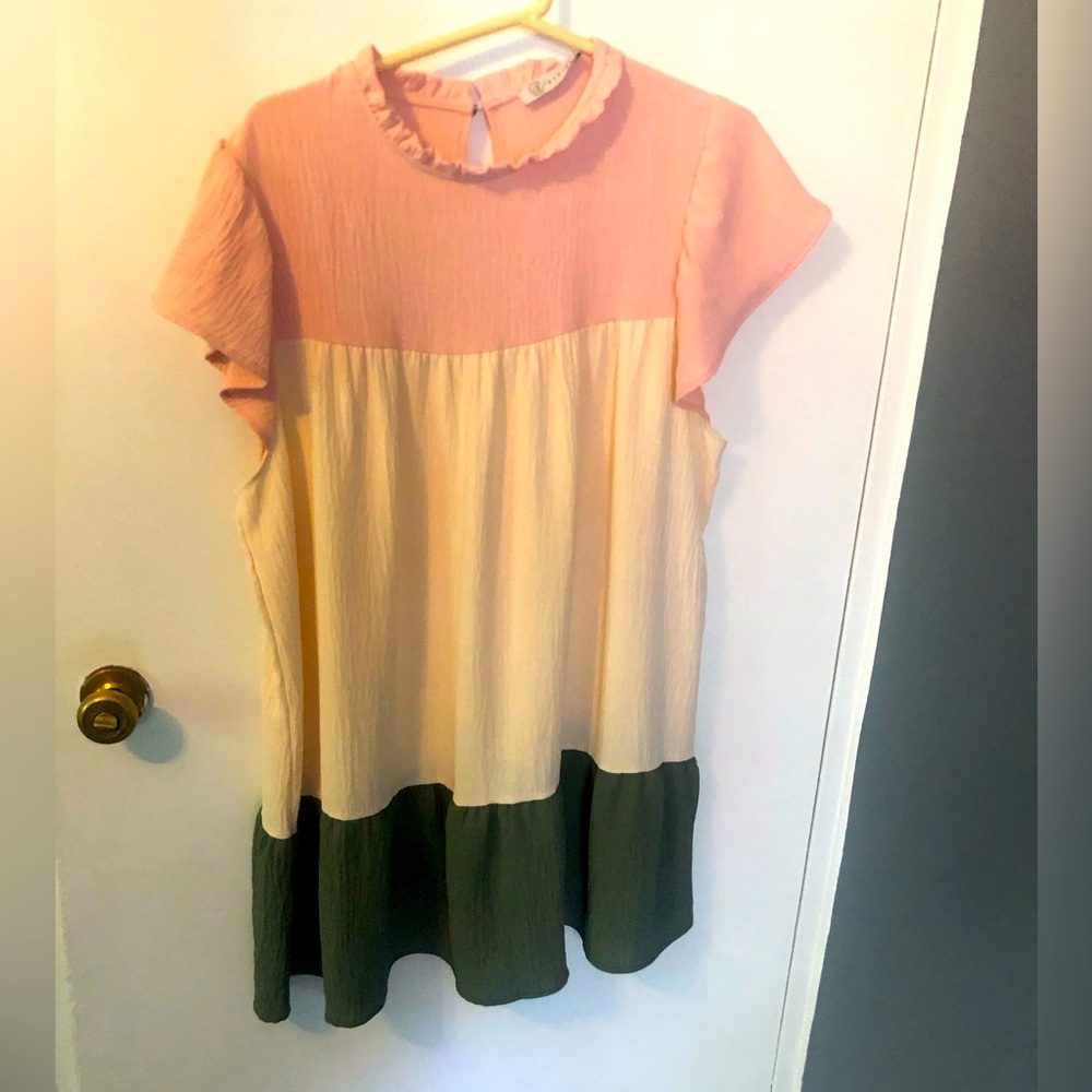 Neapolitan Sage Top from Chic Soul, size 2X